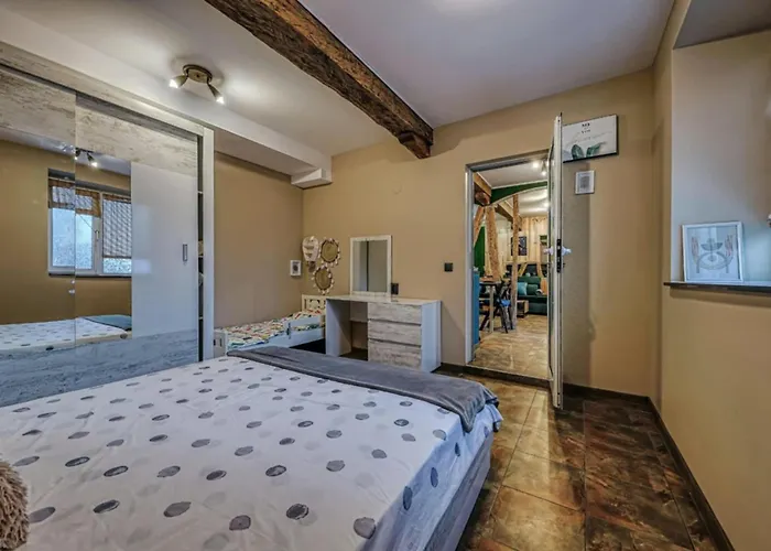 Hide Hub Guest Βελίκο Τίρνοβο